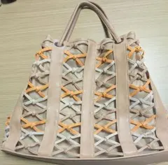 編み込みデザイン トートバッグ