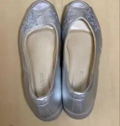 HILLS AVENUE パンプス オープントゥ スター 23.5cmのサムネイル
