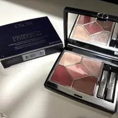 【美品】DIOR サンク クルール 823 ローザ ムタビリス