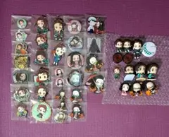 鬼滅の刃　竈門炭治郎　禰豆子　ストラップ　缶バッジ　フィギュア　まとめ売り