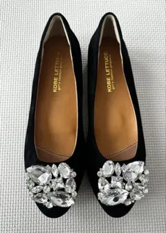 神戸レタス ビジュー付きベロア風パンプス ブラック M