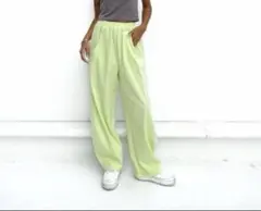 Item thumbnail for item 1d1cee17-7346-4aef-bd7a-0d966ee77c80