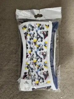 Disney マスク　4枚セット　Disney store