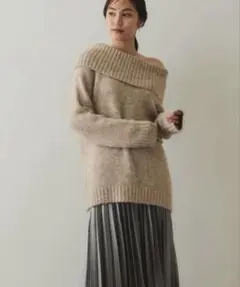 美品　OPAQUE.CLIP MIXオフショルダーニット38 Mサイズ　ベージュ