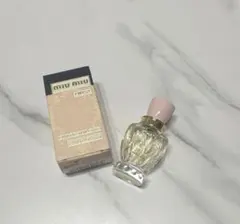 Miu Miu ミニ香水 オリジナルパッケージ付きのサムネイル