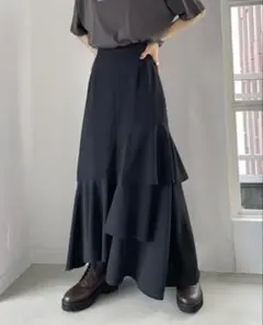 PAGEBOY リーフティアード　ロングスカート　ブラック