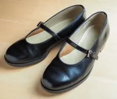 HARUTA ストラップフラットシューズ 23.5cmのサムネイル