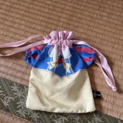 スノーホワイトデザイン 巾着ポーチ