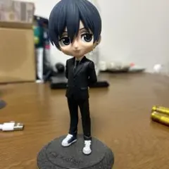 Qposter フィギュア 黒髪 スーツ