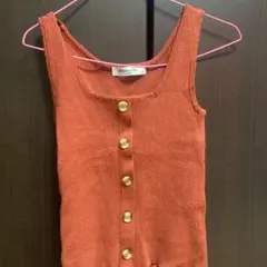 タンクトップのサムネイル