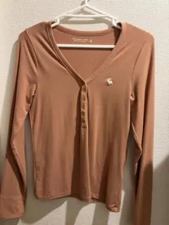 【美品】Abercrombie&Fitch　ブラウン Vネック 長袖ニット