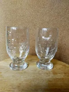 ハローキティ表面レリーフ様コップ２個セット（ガラス）