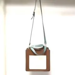 ショルダーバック　ブラウンとグレー