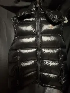 新品同様】 MONCLER TIBB ダウンベスト ブラック 0 - メルカリ