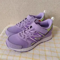 【新品】ニューバランス　スニーカー(21.5cm)