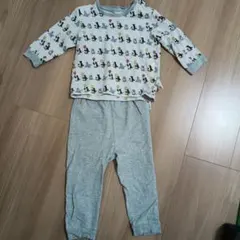 UNIQLOベビーパジャマ 90cm