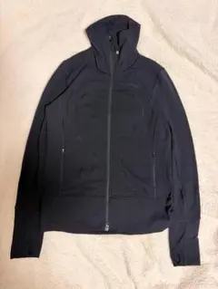 ✨良品/M✨Lululemon ジップアップジャケット ブラックのサムネイル