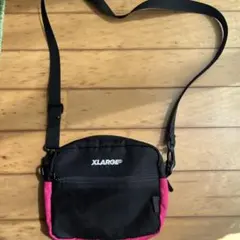 XLARGE ショルダーバッグ