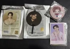 ウジ　缶バッジ　ミニピケット　セット