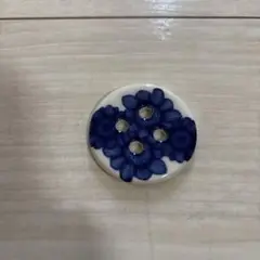 アラビア　フィンランド　ヘイリニータフフタ 花柄セラミックボタン