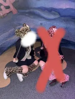 ミニーちゃんのヒョウ柄ファンキャップ&レッグウォーマー