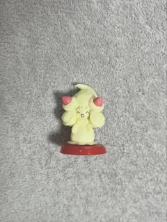 マホイップ　フィギュア　ポケモン
