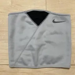 NIKE ネックウォーマーのサムネイル