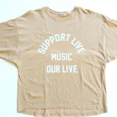 COOMB ベージュ Tシャツ 半袖　サイズフリー　レディースのサムネイル