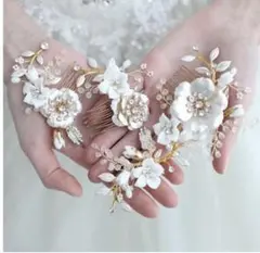 BLISS ブライダル ヘッドドレス 花 リーフ パール ビジュー 箱付き 美品のサムネイル