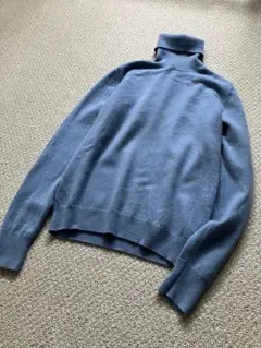 UNIQLO カシミヤ 100%タートルネックセーター S ブルー