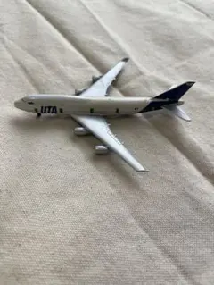 ★送料込み★UTAフランス航空　飛行機　模型　フィギュア　ボーイング747