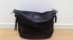 完売品！Coach ショルダーバッグ 肩掛けバッグ レザー F15064 - メルカリ