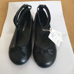 リボン付きブラックフォーマルシューズ　COMME CA ISM　19cm