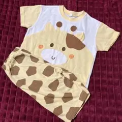 新品未使用品　キリン柄セットアップ　95センチ　男の子　女の子