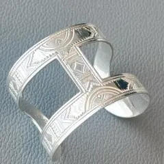 Item thumbnail for item e00ead11-edb1-4a6c-b7f4-29351b8e3326