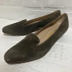【訳あり】フェラガモ 24.0cm スエード ローファー パンプスのサムネイル