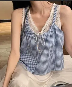 青と白のギンガムチェックキャミソール