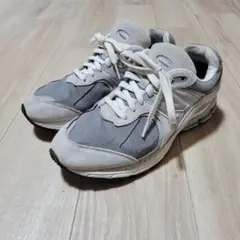 New Balance 2002R ライトグレー24.5cm - メルカリ