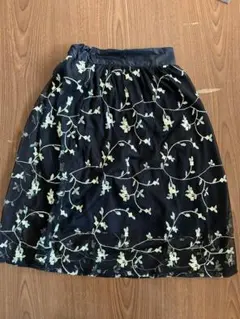 GU 刺繍付きチュールスカート　130cmサイズ 黒