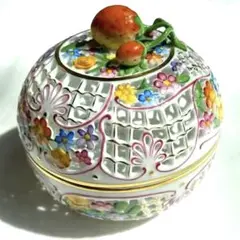 Item thumbnail for item 67341f89-532e-4507-9299-6c630e5fe989