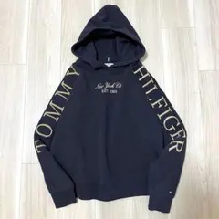 トミーヒルフィガー　リラックスアーチロゴ　パーカー プルオーバー　ネイビー　S