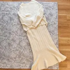ニット　ウール混　セットアップ　トップス　スカート　アイボリー　フリーサイズ