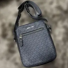 MICHAEL KORS マイケルコース MKシグネチャー ショルダーバッグ