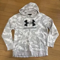 UNDER ARMOUR 迷彩柄 フード付きパーカー