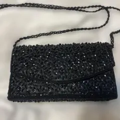 ビーズ装飾 クラッチバッグ 黒