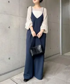 andme ツイルワイドキャミサロペット　ネイビー　 Mサイズのサムネイル