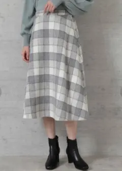 NATURAL BEAUTY BASIC ウール混ブロックチェックフレアスカート