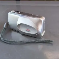 オリンパスＸ200 デジカメ ジャンク　送料込
