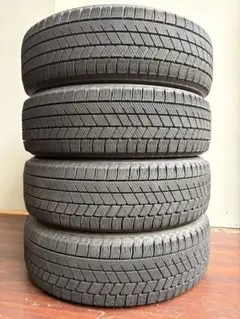 【中古タイヤ 早期販売】235/55-17 VRX3 8分山程度 中古タイヤ 早期販売】235/55-17 VRX3 8分山程度 | Mercari
