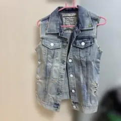 Item thumbnail for item 70a3e4cb-67a5-4341-b7ac-6695678b9f1a